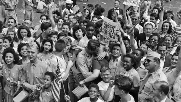 The celebrations begin: New York City